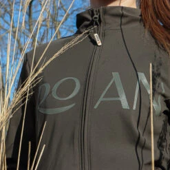 Vest Roan Cycle One Donkergroen -Stijlvolle Ruiter vest roan cycle one donkergroen 1500x1500 179227